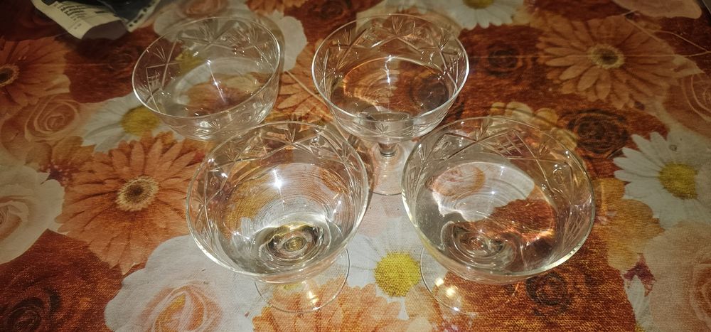 стъклени(керамични) чаши за алкохол