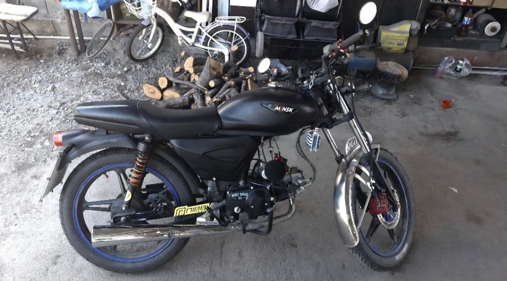 Продам мотоцикл Minsk D4 150
