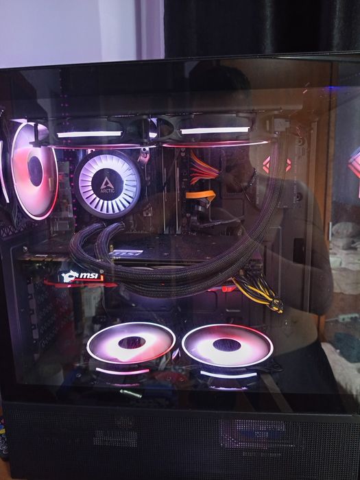 Vând setup gaming full