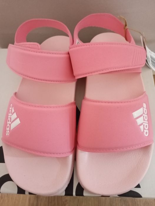 Adidas сандали за момиче