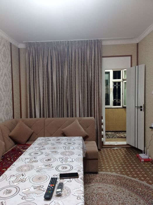 Продажа 1в2/1/4 на Юнусабад-8  2 хонали сотилади