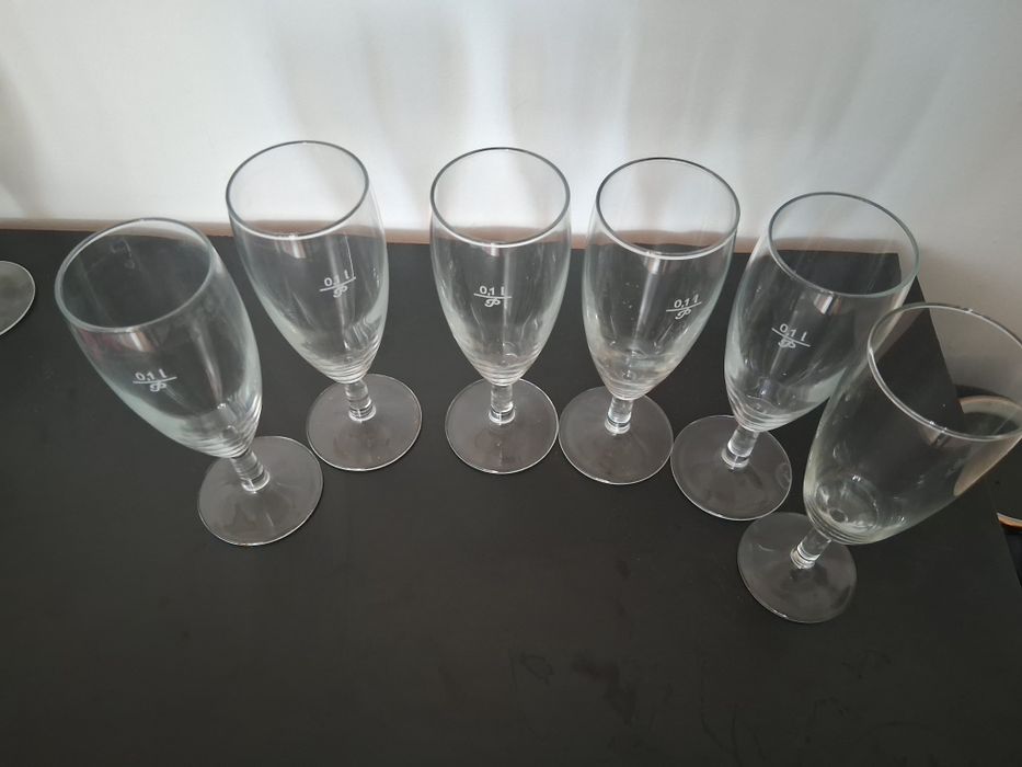 Set 6 pahare șampanie