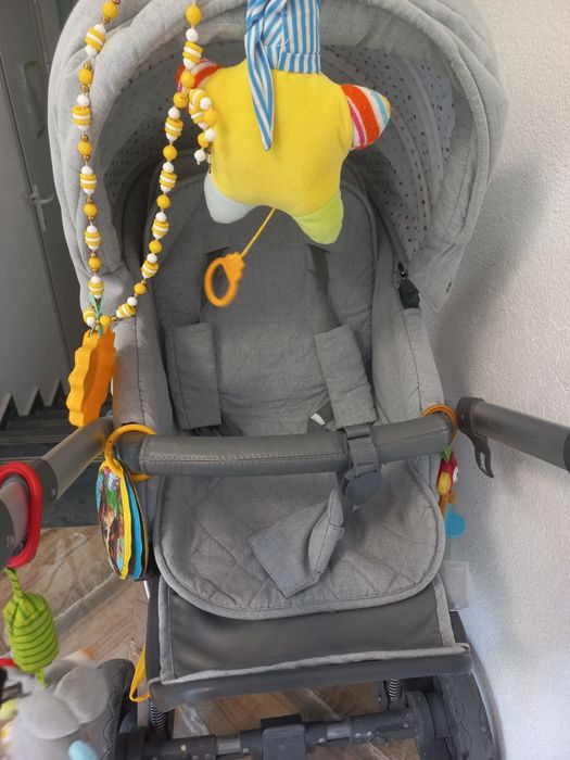 Бебешка количка, Лорели Римини