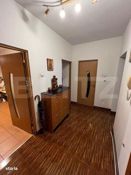 Apartament 2 camere zona Cr Vivu