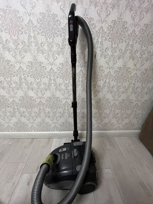 Продается пылесос