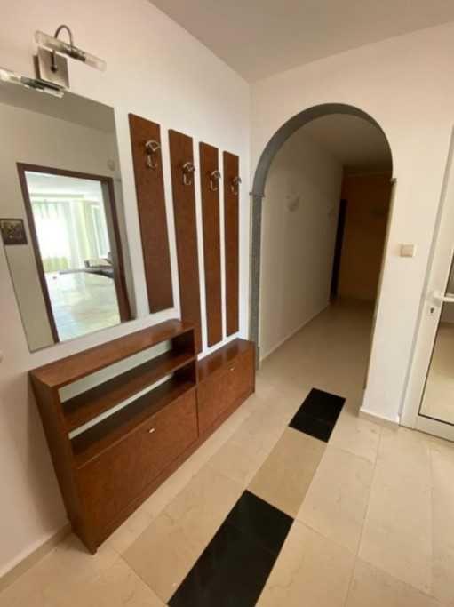 Дава се под наем Тристаен апартамент в София, Център - 126 кв.м за 1200 € - Снимка #9