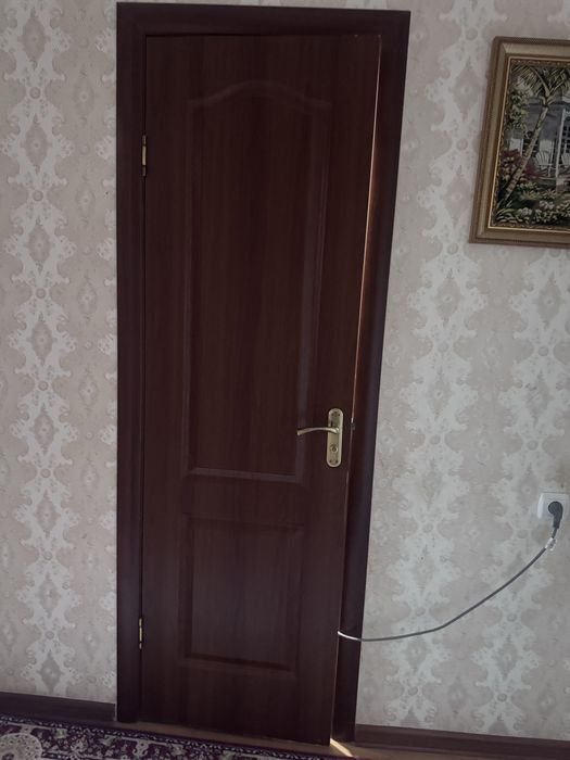 Продам межкомнатные двери.