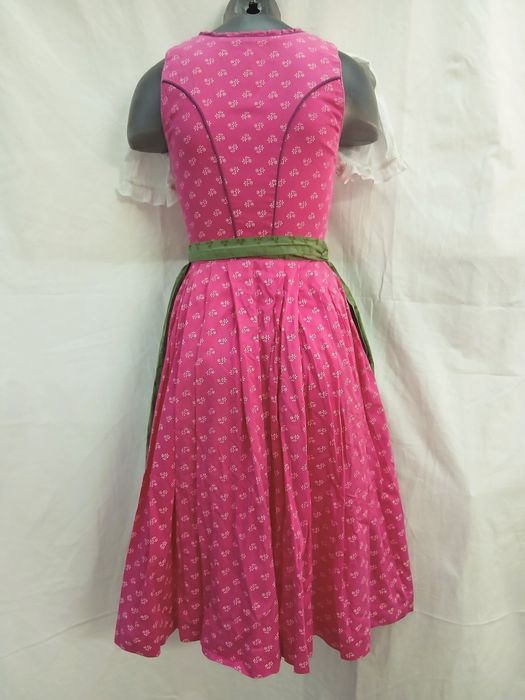 Dirndl Nr 34  rochie bavareză Oktiberfest rochie tiroleza sarafan tradițional austriac / german ,Oktoberfest