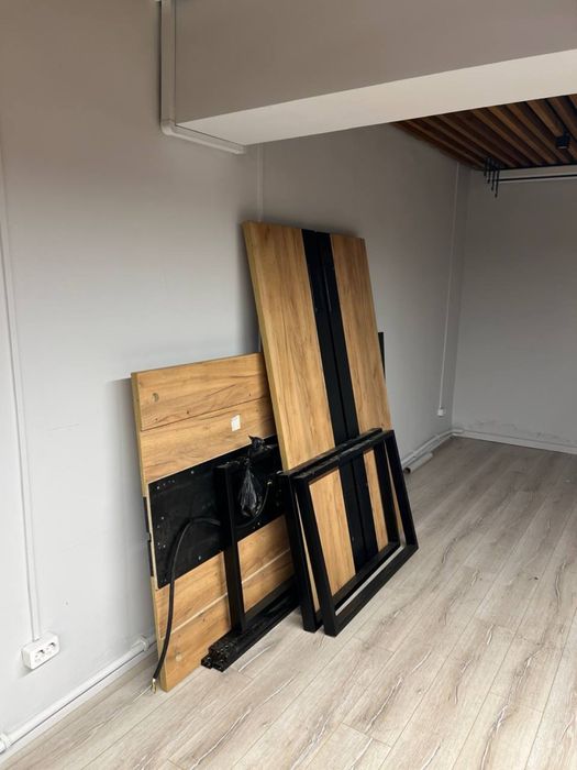 Продается стол для конференс-зала