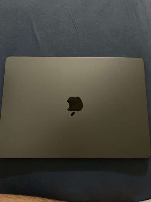 Vand Apple Macbook Air M2 15 inch