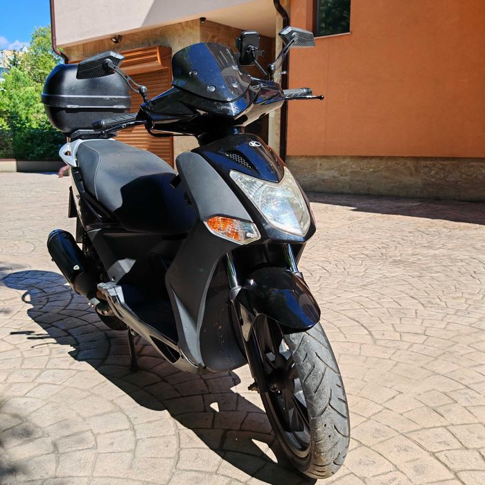 Продавам Kymco Agility 200i 2011