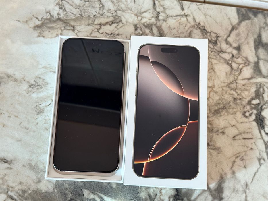 İPhone 16 Pro Max Desert Titanium/256GB/ TOP