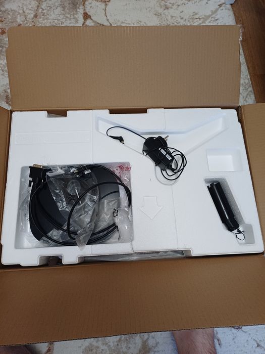 Продам монитор lg