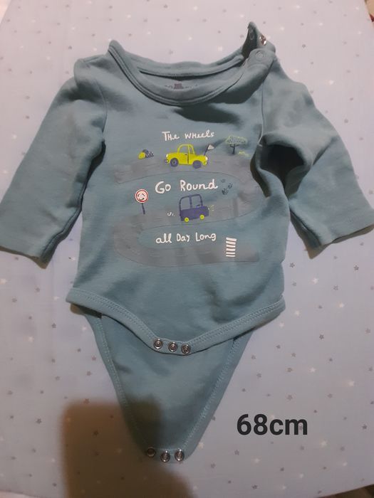 Vând lot hăinuțe bebe