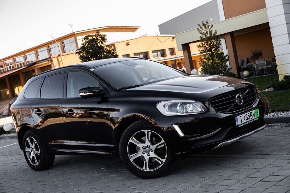 Volvo XC60 2016 D4 190 Cai 4x4 Xenon Piele