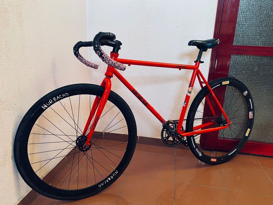 Продаю хорс h700