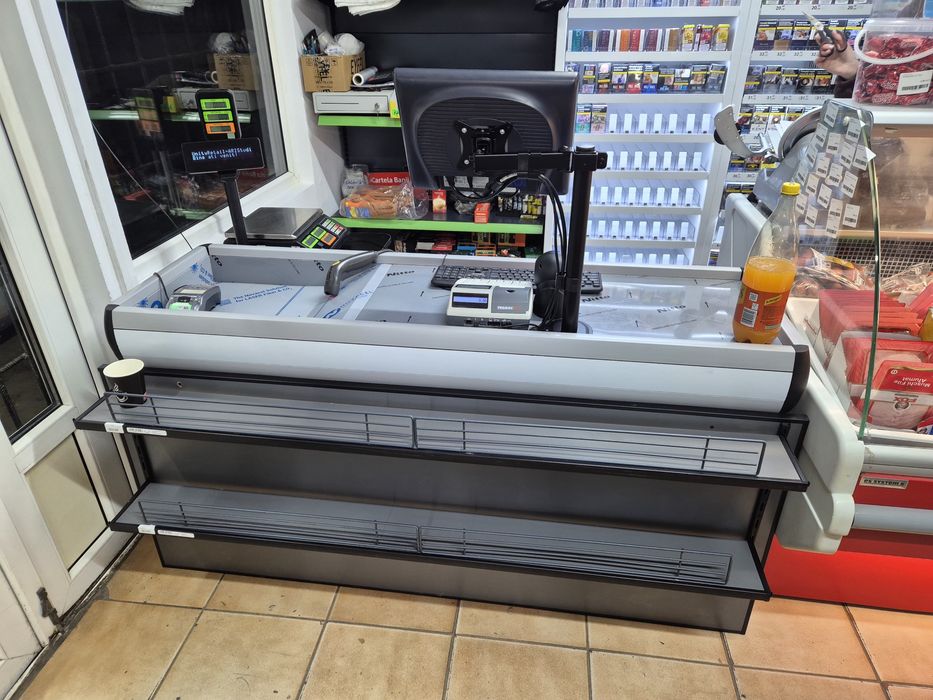 INCHIRIEZ masa de marcat