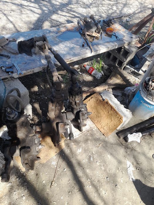 Зил запчастлар сотилади