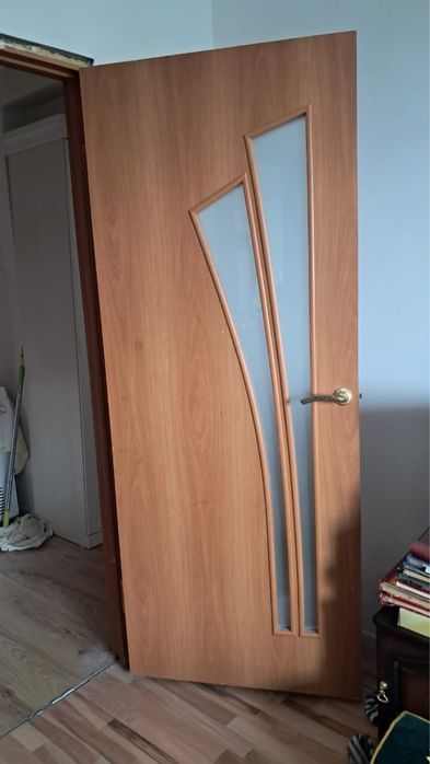 Срочно продам двери
