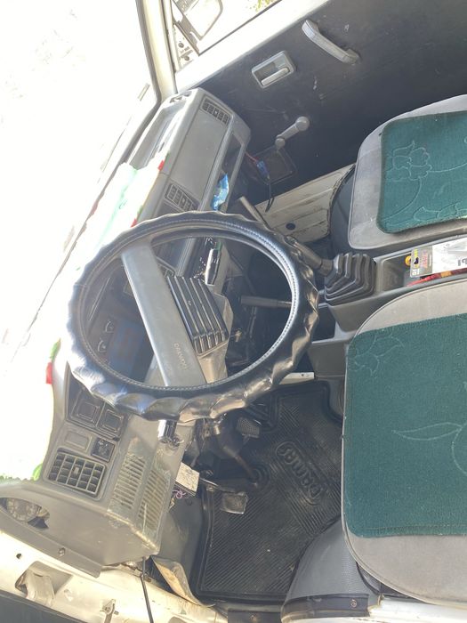 Damas sotiladi rangi oq yili 2005