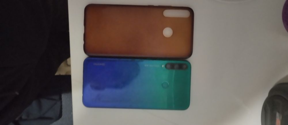 Телефон Huawei p40 Lite