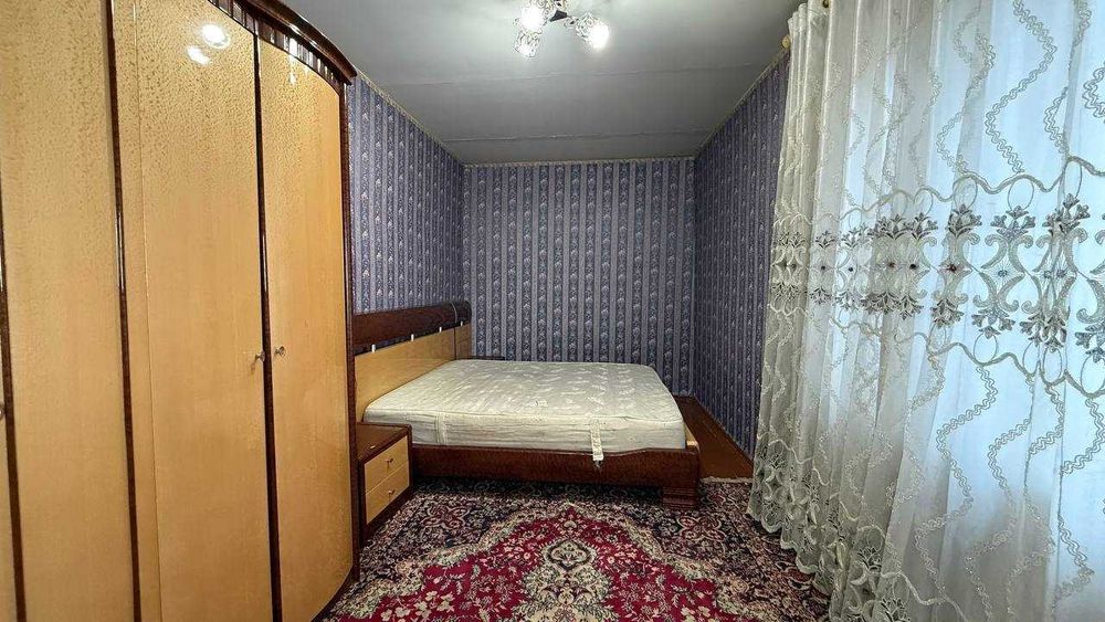 Фрунзиский Мухайё 4 қаватда 2 хонали квартира сотилади.  ID: 1618