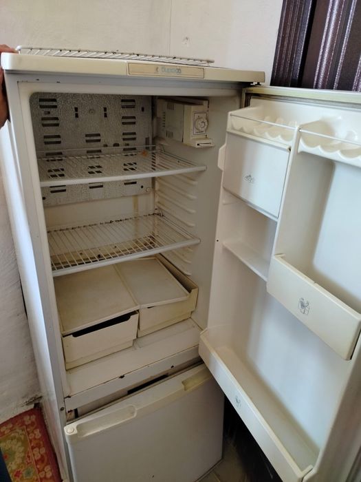 Продается холодильник