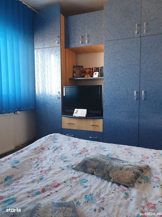Apartament 3 camere zona CENTRAL,