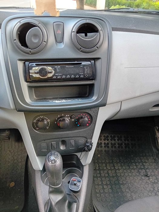 Dacia sandero 2014