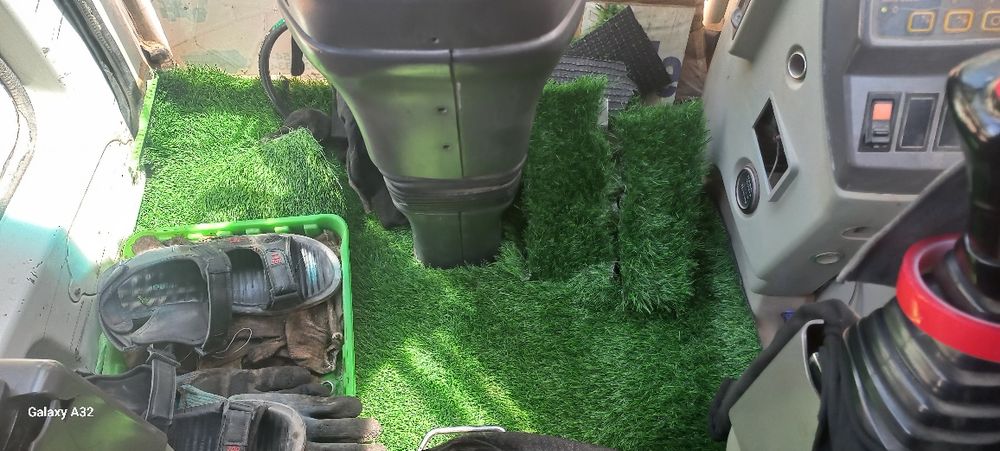 Hyundai 1400w-7 srochna sotiladi