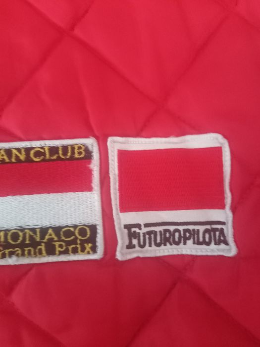 Продам детскую безрукавку