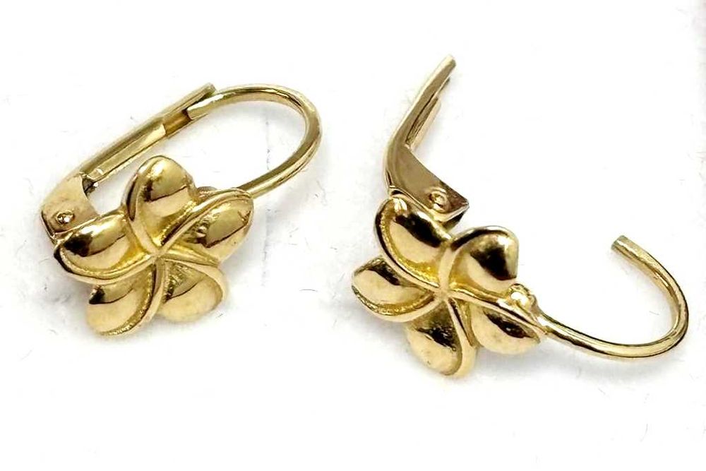 cercei din aur galben 14k in forma de floare