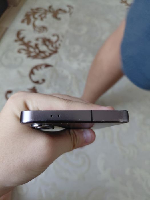 Обменяю самсунг с24, samsung s24