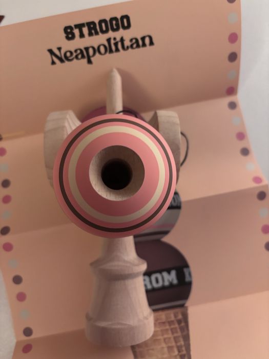 Krom strogo neapolitan