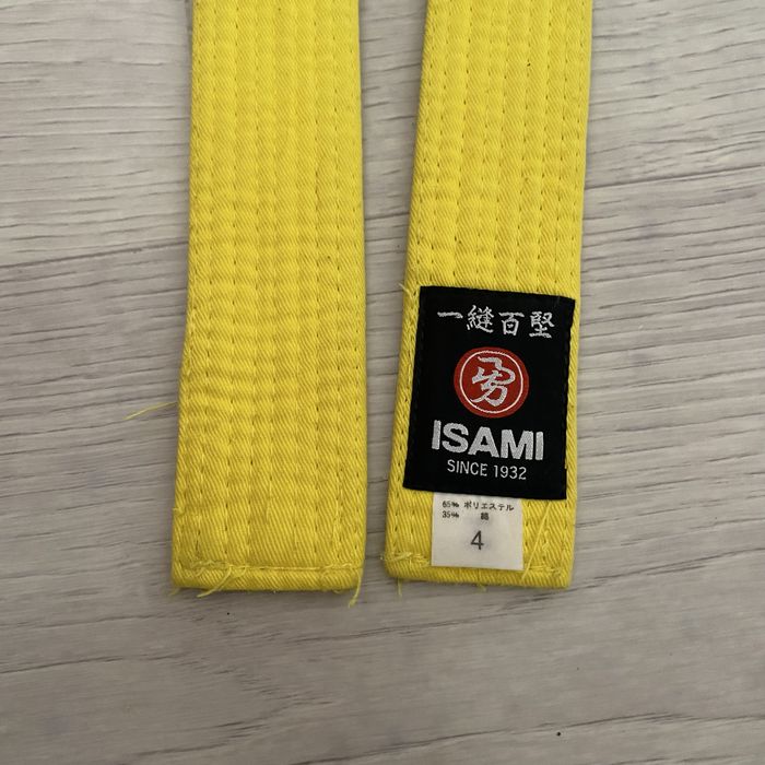 Оригинальный жёлтый ISAMI пояс из Японий