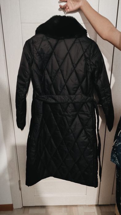 Чёрный пальто новый