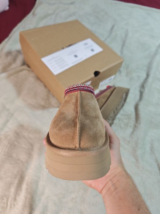 UGG tazz mărimea 37