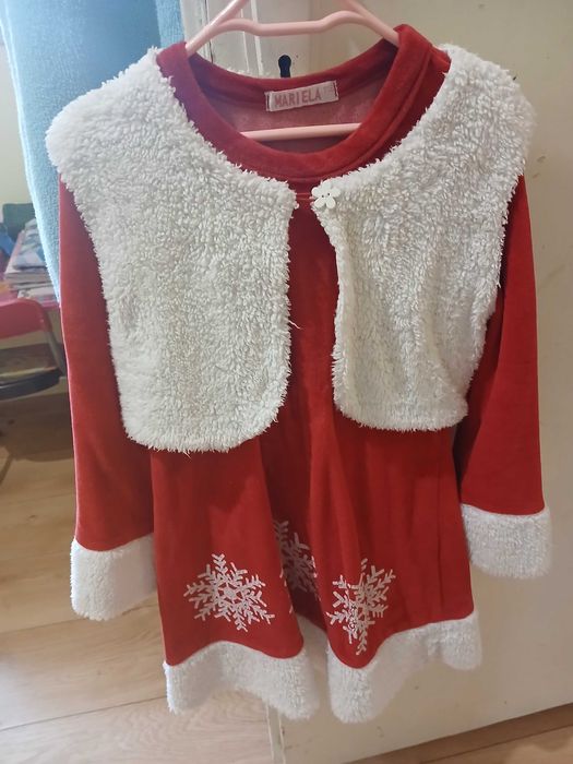 Коледна рокличка