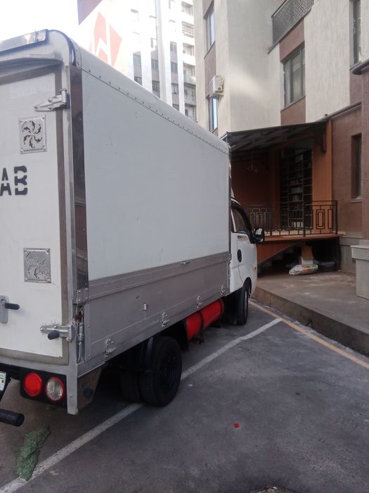 Кия бонго 2007 йил сотилади