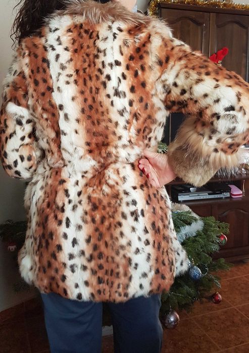 Атрактивно, ново дамско заешко кожухче, S