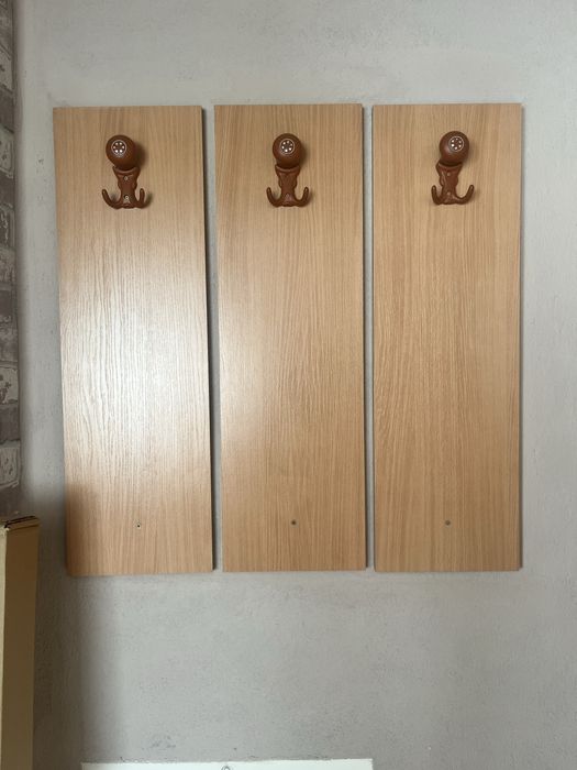 Закачалка огледало и масо