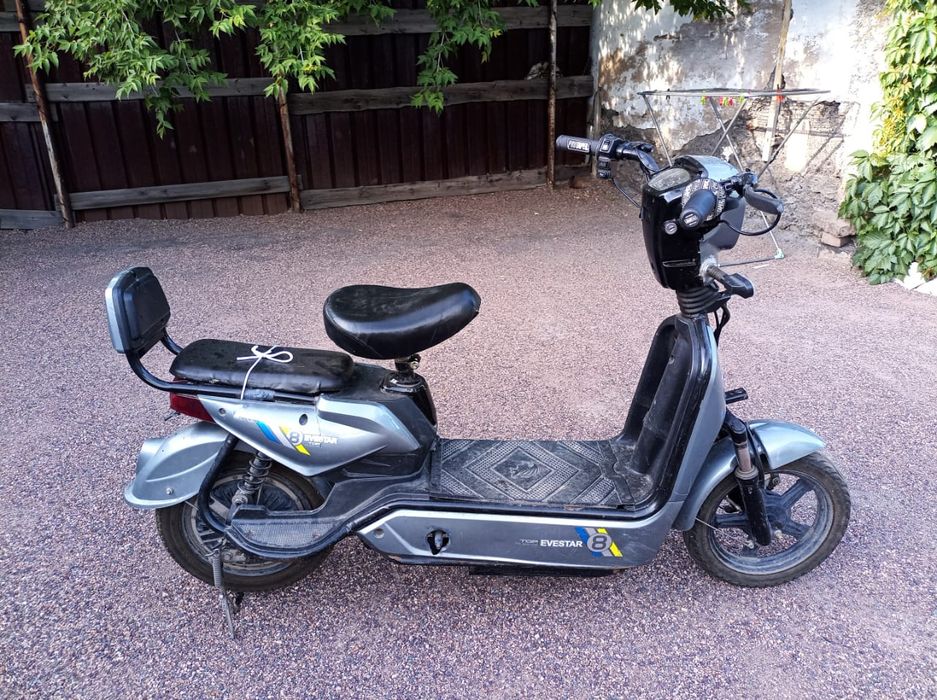 Электроскуте евестор8