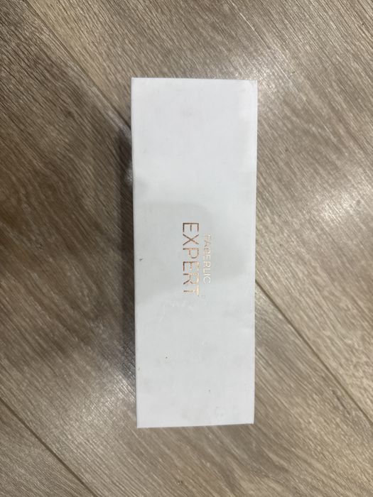 Кварцевый вибромассажер для лица