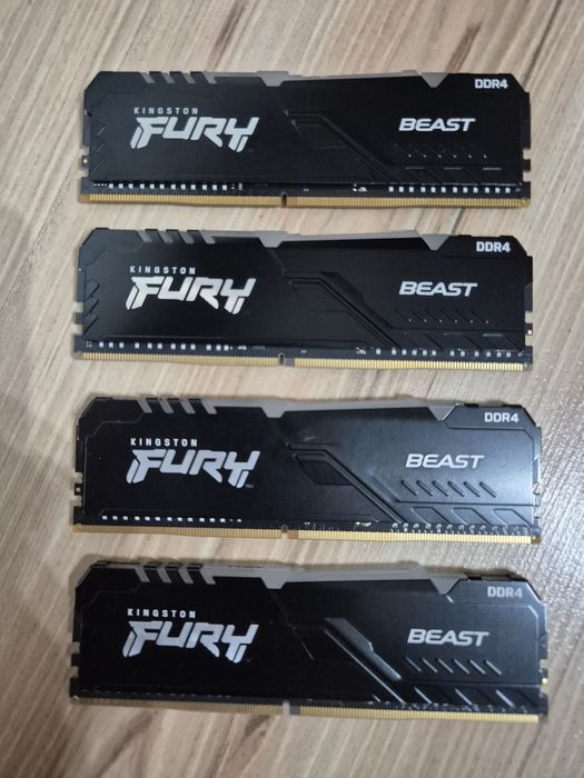 32gb ddr4 3600 second hand si noi de vanzare • Anunturi • OLX.ro