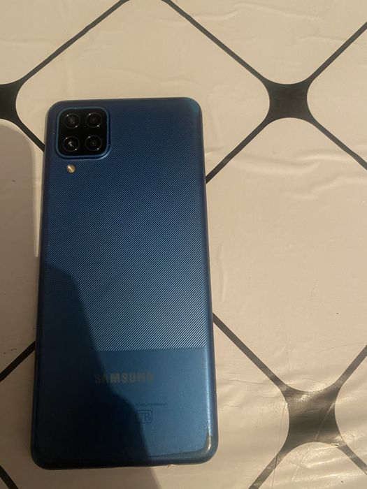 Продам samsung A12 на запчасти