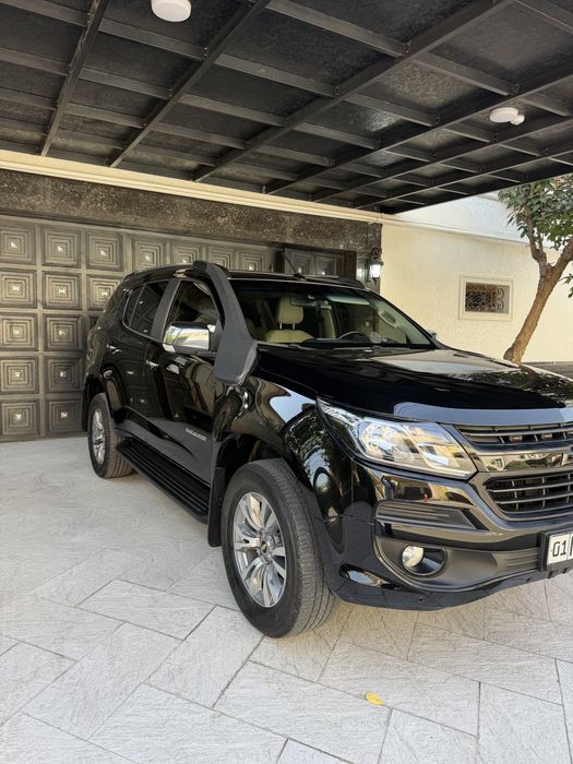 Traiblazer Треилблейзер внедорожник