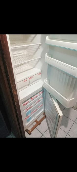Direct Proprietar ofer spre închiriere garsonieră la Calea Rahova/Sebastian utilată/mobilată/renovată total 987 lei Chiria /lună Variante/Diverse