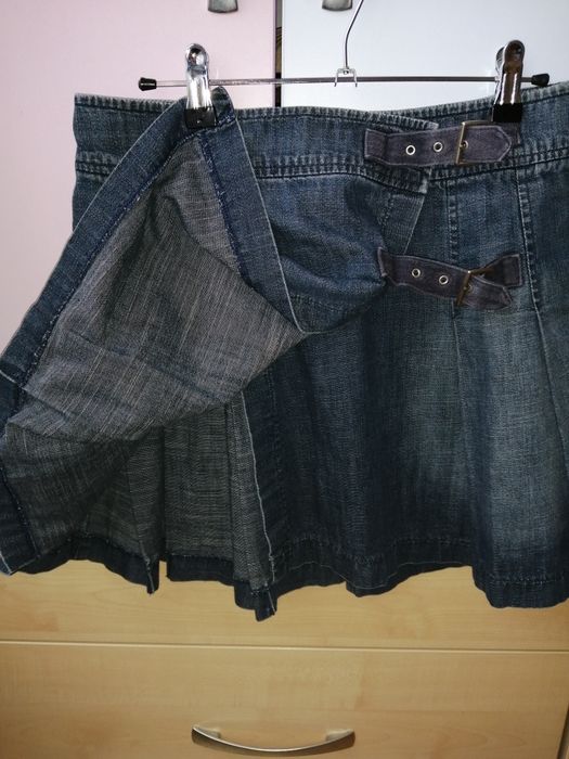 Плисирана дънкова пола, намалявам я