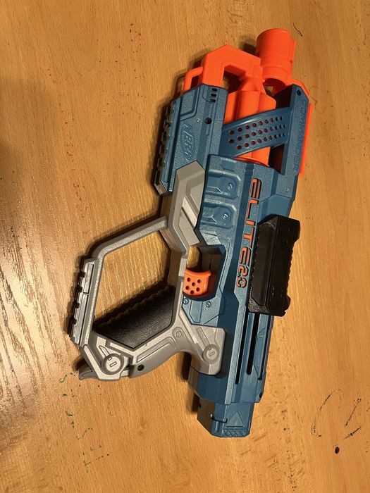 Nerf Elite 2.0 pistol