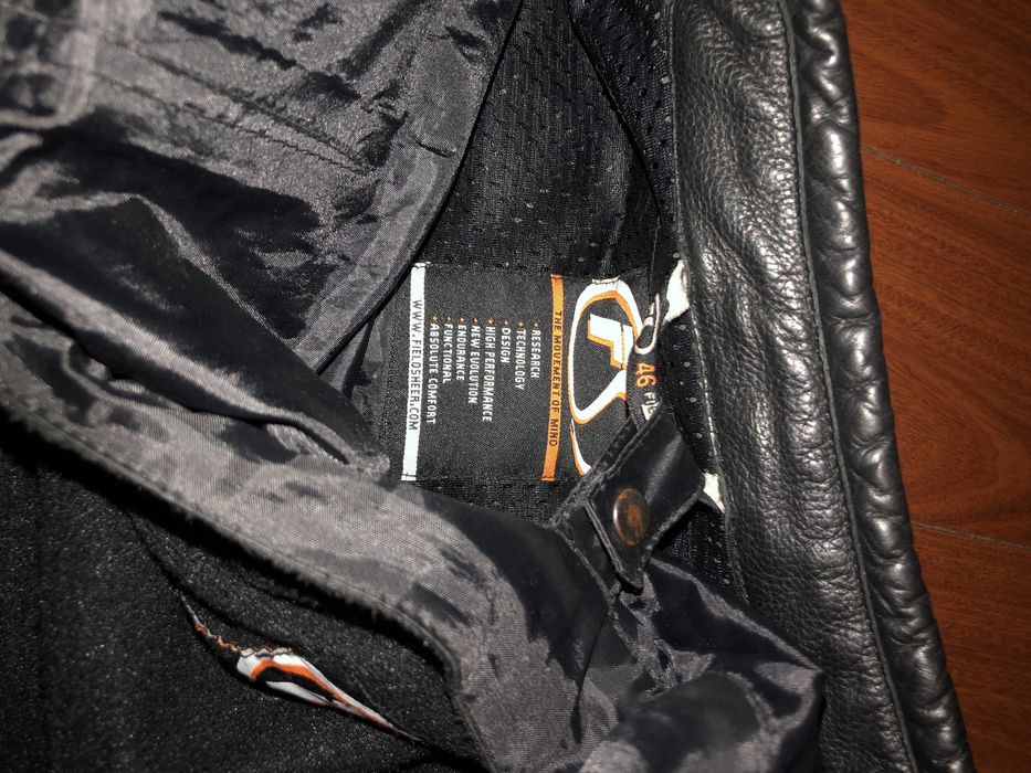 Pantaloni blugi geaca ghete motor motocicleta